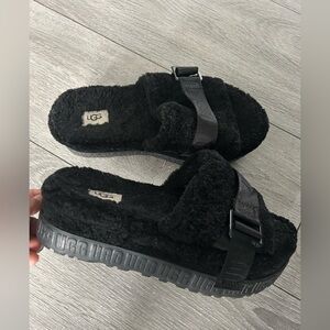 UGG Women's Black Fluffy Slippers size 9